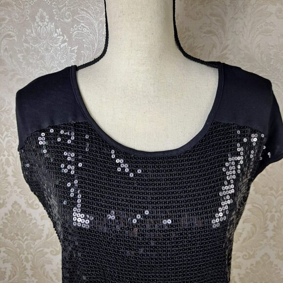 Metaphor Size Medium Black T-shirt with Black Sequin Front Cap Sleeve NWOT - Picture 2 of 11